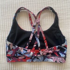 Lululemon running sports bra - Small ♥️💙